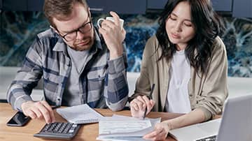 Who pays for family mediation?